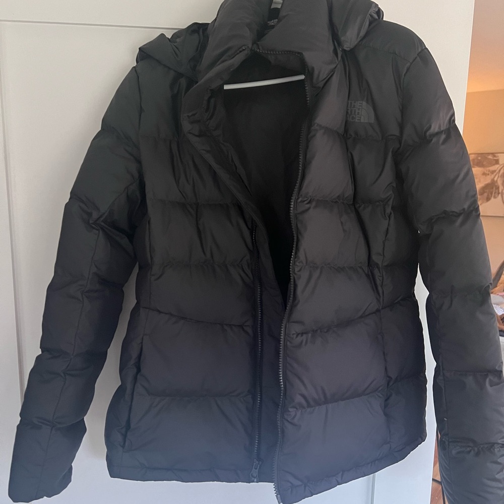 The North Face Women's Black Puffer Jacket